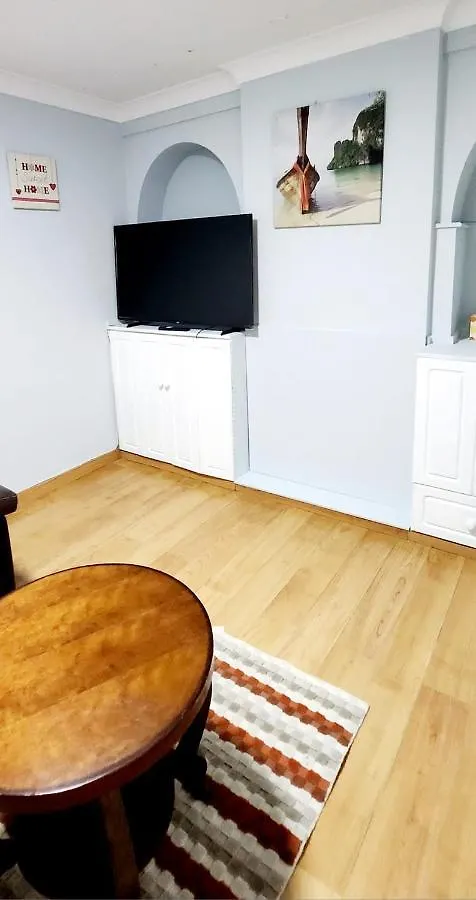 Holiday Apartment Abbey Wood